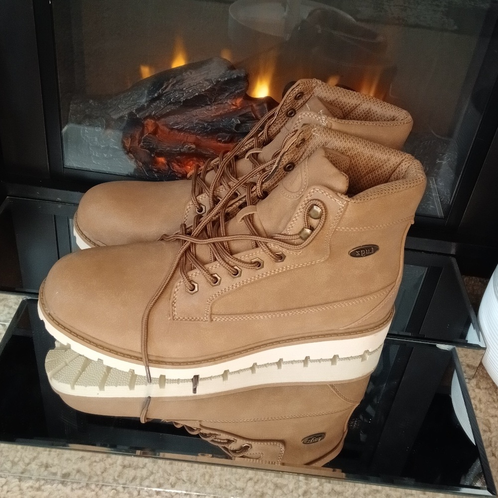 Lugz Men's Convoy Fleece 6-inch Boot Tan/White or All White Size 10.5